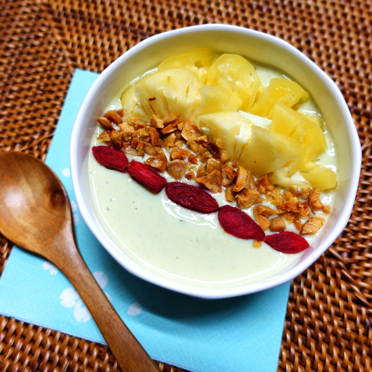 Detox Moringa-Yacon Yogurt Recipe